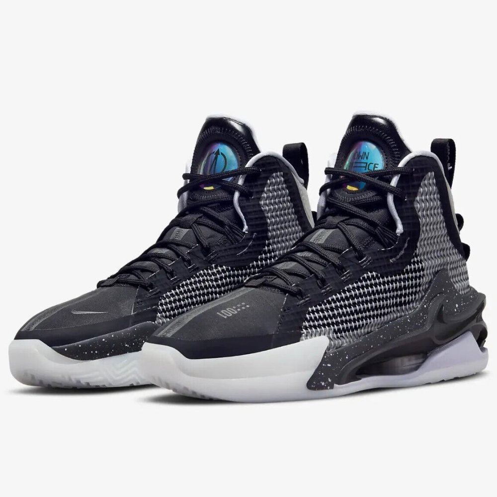 NEW Nike Air Zoom GT Jump Black Own Space Size 9 CZ9907-001 Basketball S…